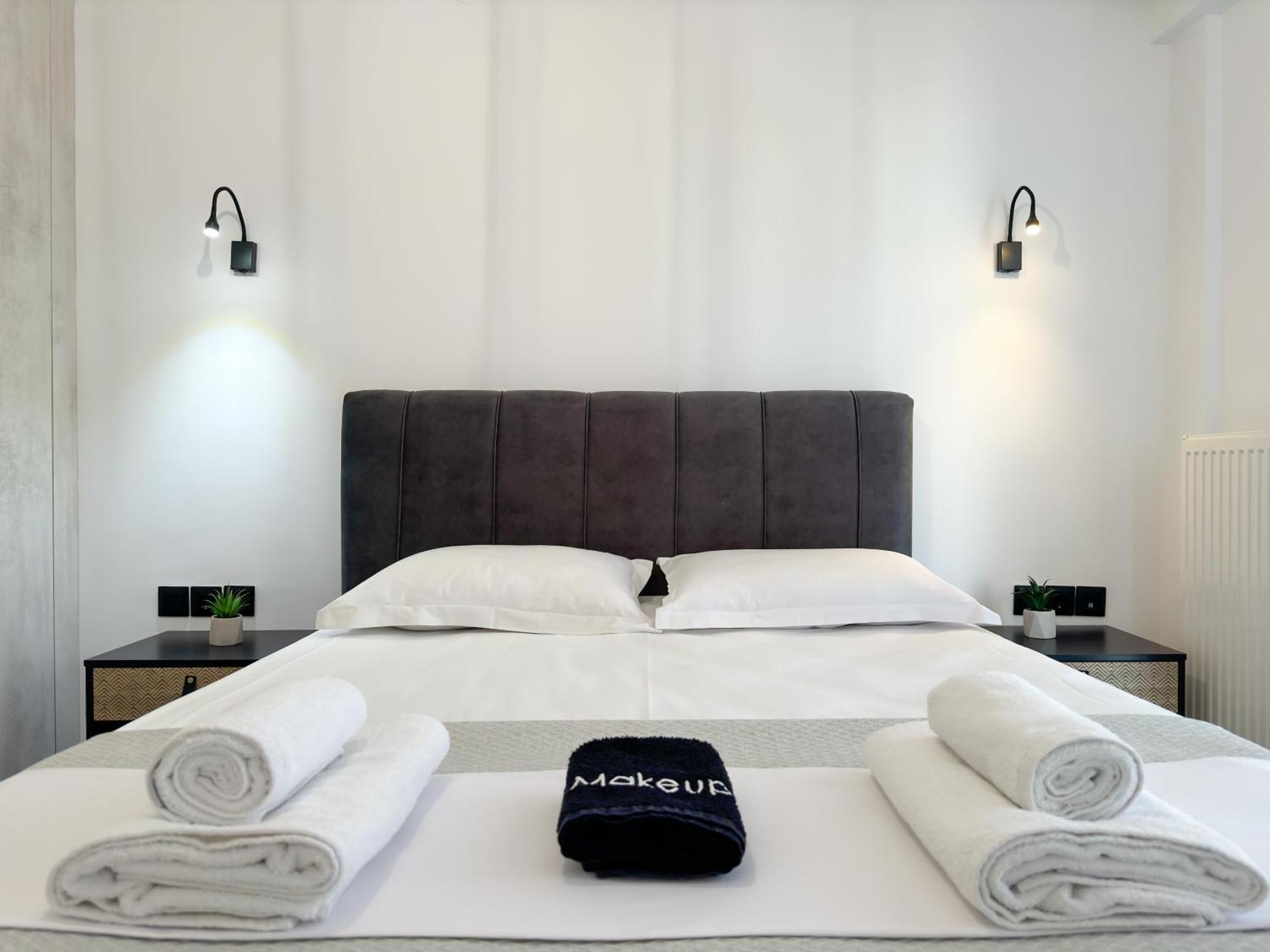 Luxury Downtown Apartment D1 เทสซาโลนิกิ ภายนอก รูปภาพ