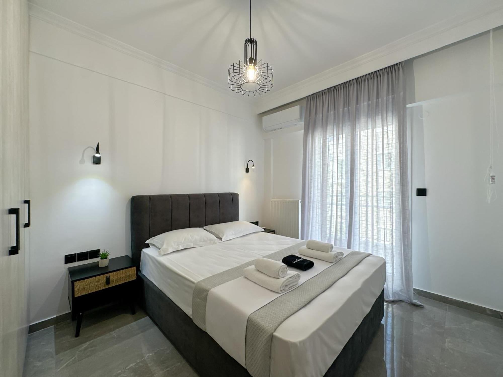Luxury Downtown Apartment D1 เทสซาโลนิกิ ภายนอก รูปภาพ