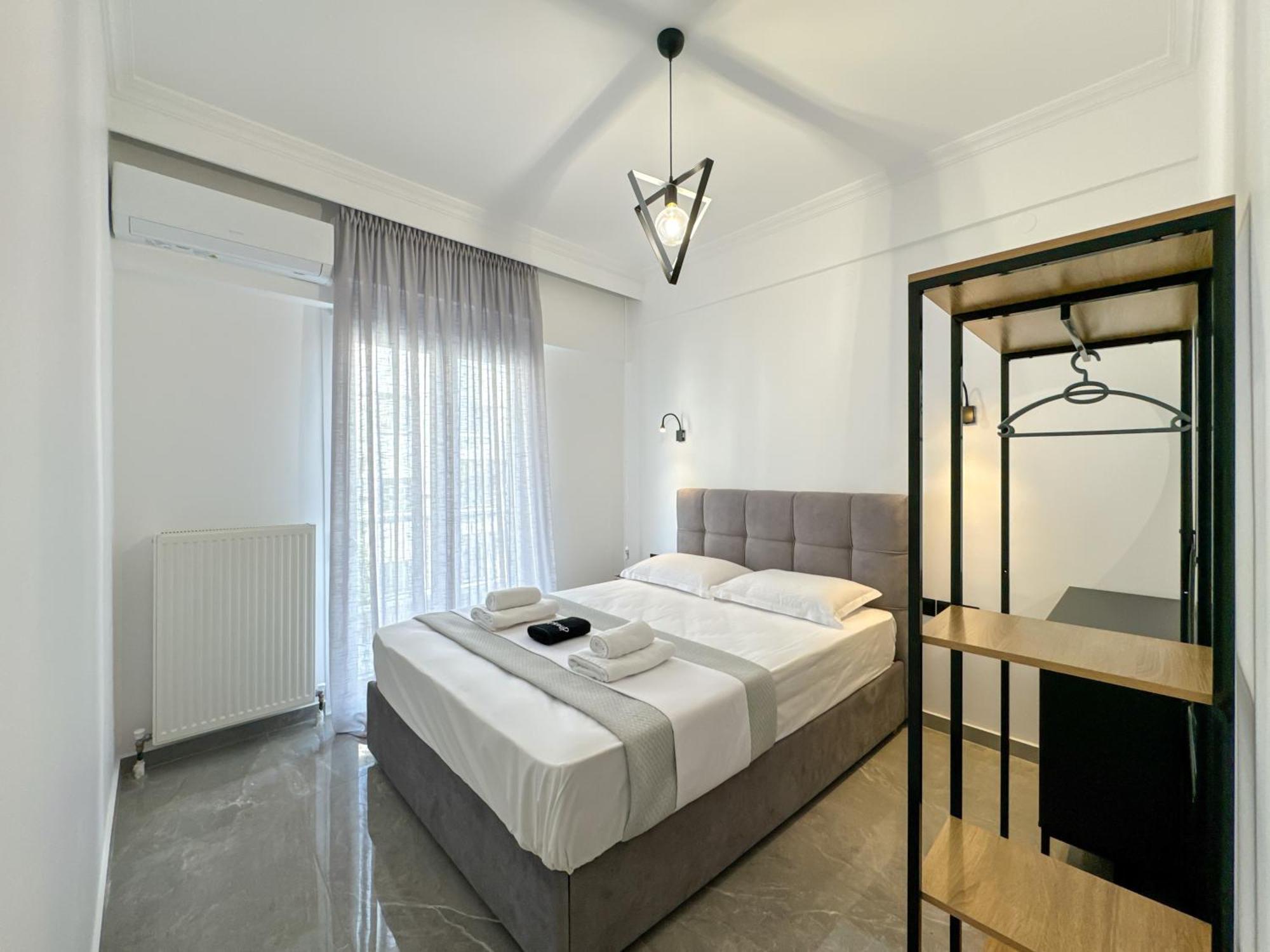 Luxury Downtown Apartment D1 เทสซาโลนิกิ ภายนอก รูปภาพ